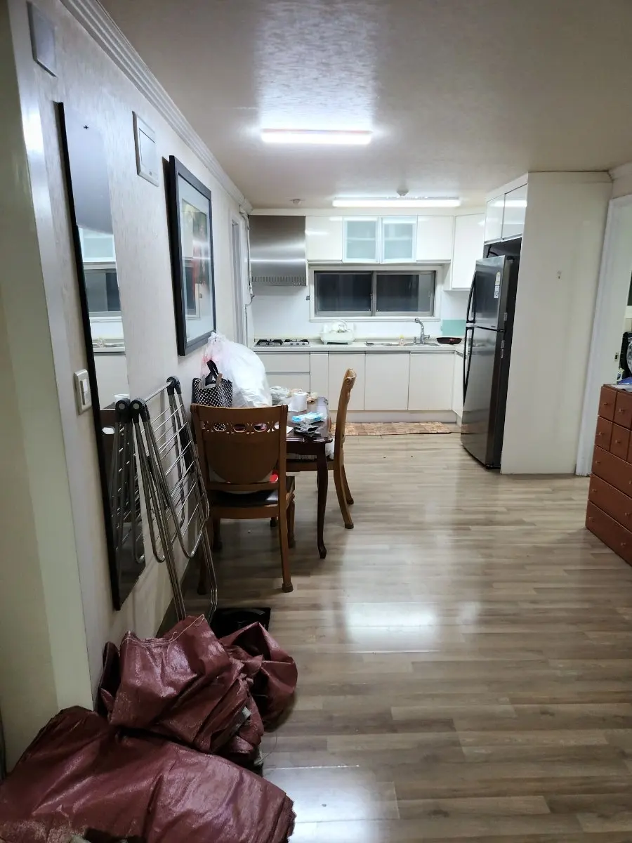 서울 동작구 노량진동 유품정리 빈집정리 해 드렸습니다.저렴한 비용의 업체 "집치울때" 입니다. 사진 7