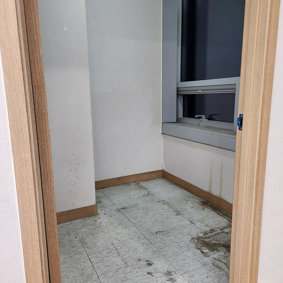 서울 송파구 문정동 아파트 사무실정리 가구폐기 빈사무실정리 현장 해결후기 사진 26